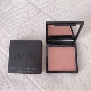 Saint Luxe Highlighter